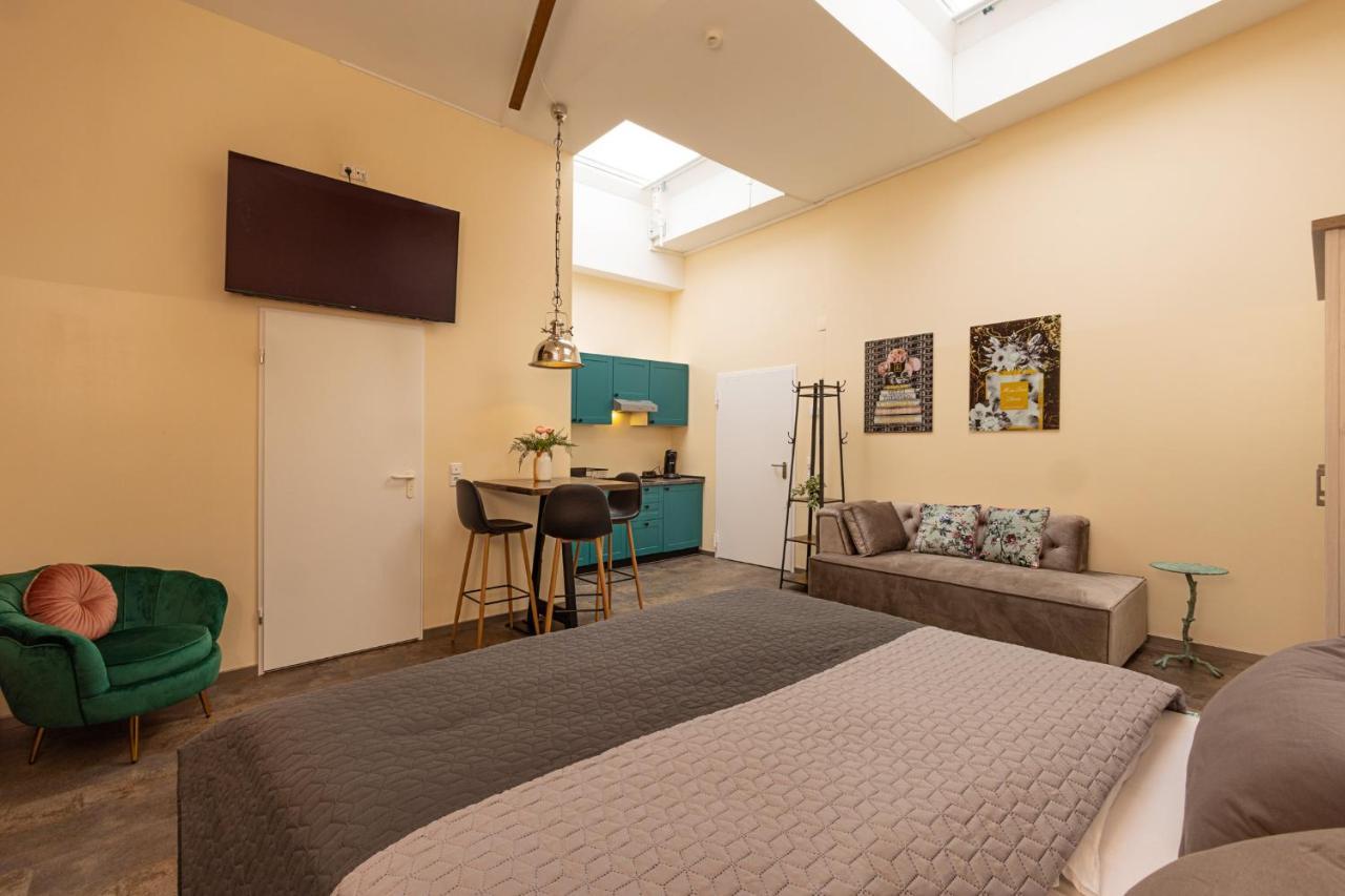 Fabric Apartments Dettingen an der Erms Εξωτερικό φωτογραφία