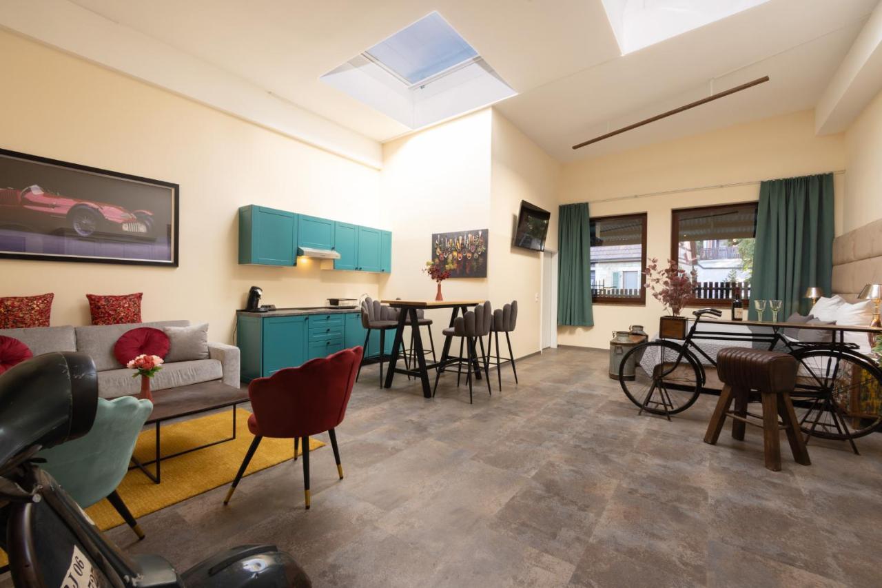 Fabric Apartments Dettingen an der Erms Εξωτερικό φωτογραφία