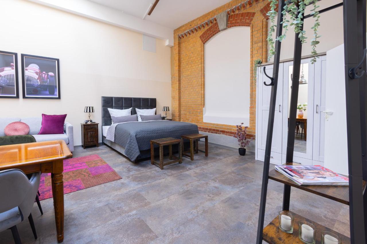 Fabric Apartments Dettingen an der Erms Εξωτερικό φωτογραφία